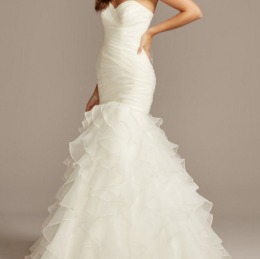 Organza Mermaid Wedding Dress with Ruffled Skirt